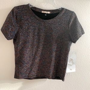 Heart Hips Women’s Cropped Shirt